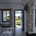 Stella Naxos Island