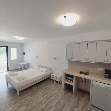 Stella Naxos Island 3*