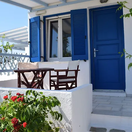 Stella Naxos Island Aparthotel
