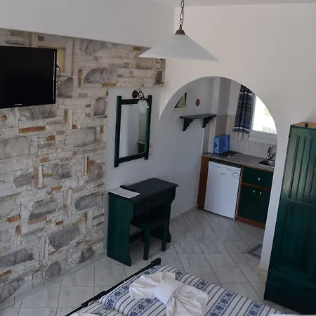 Stella Naxos Island 3*