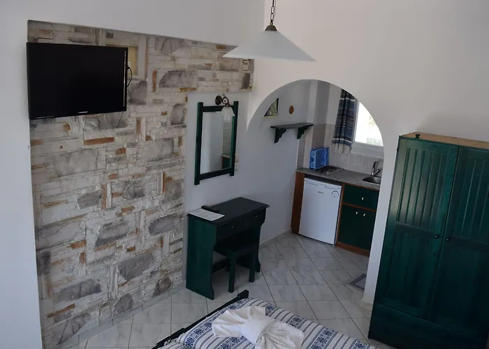 Stella Naxos Island 3*